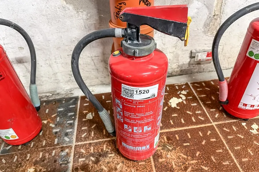 Feuerlöscher, 6 kg ABC Pulver