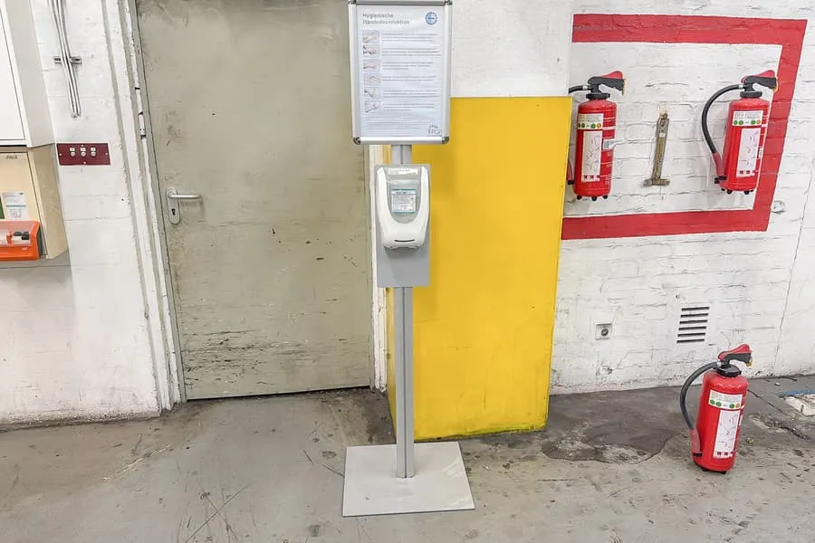 Distributeur de désinfectant