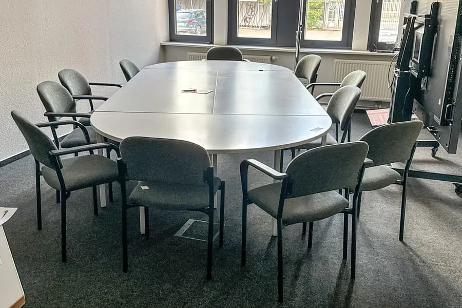 Ensemble de conférence, 12 pièces