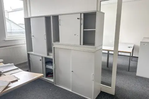 6 Schiebetürenschränke