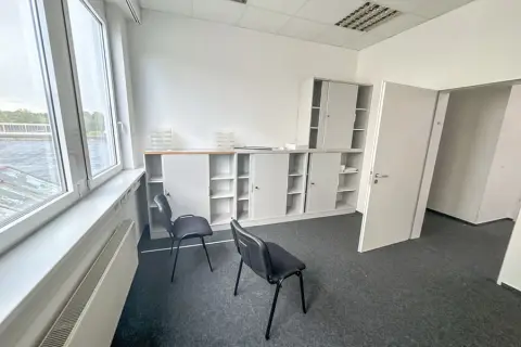 Rauminhalt: Büromöbel