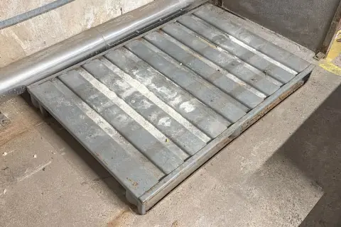 Paleta stalowa