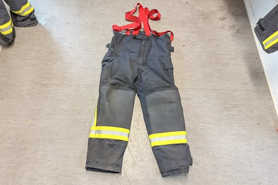 Fire protection trousers with braces Viking, size 56