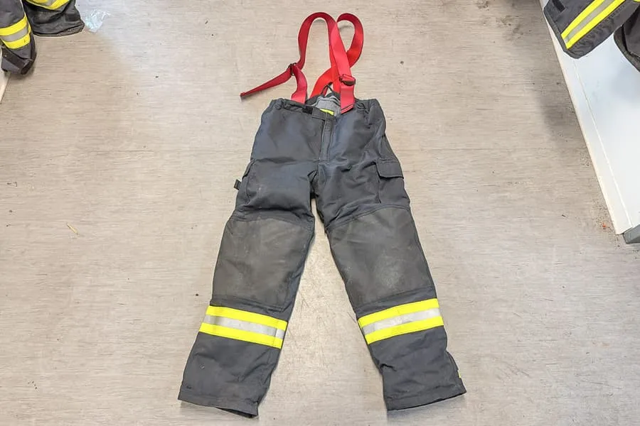 Fire protection trousers with braces Viking, size 54