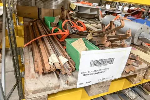 Palette avec barres anti-roulis