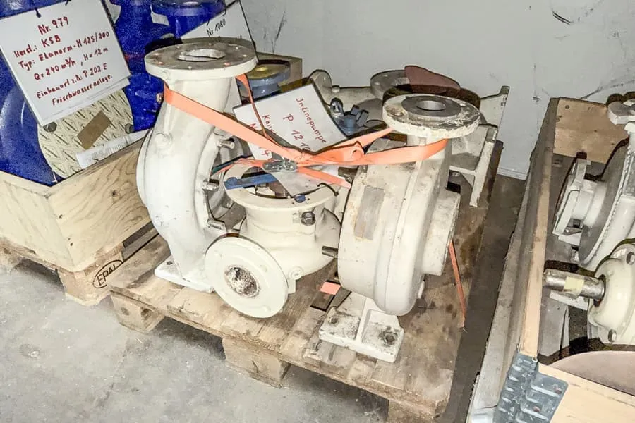 Inline pomp P1210