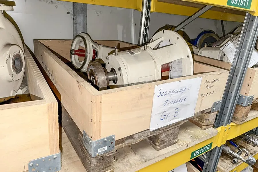 3 pallets met Scanpump-inzetstukken