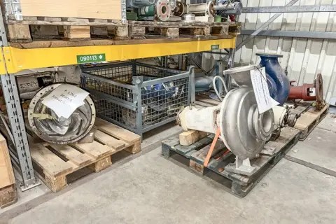 5 pallets met scanpomp-inzetstukken