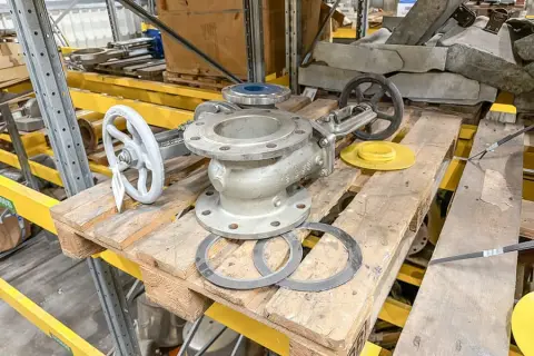 2 wigschuifafsluiters DN 100