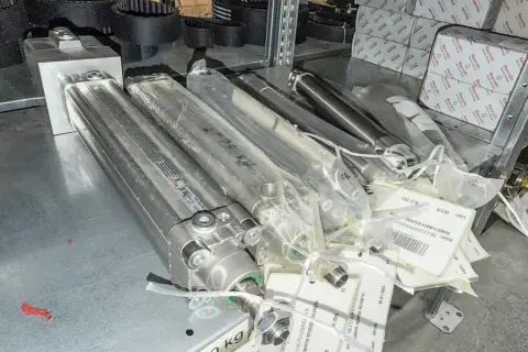 7 cylinders