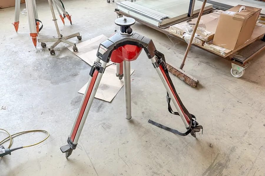 Trépied Hilti PRA 90