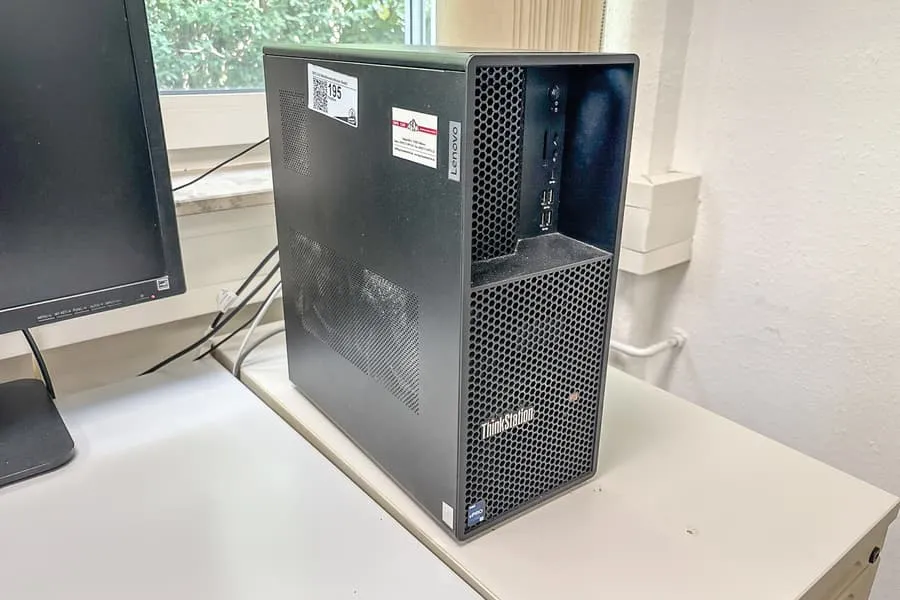Ordinateur Lenovo ThinkStation