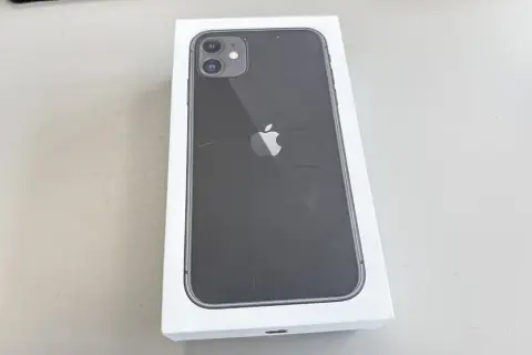 Смартфон Apple iPhone