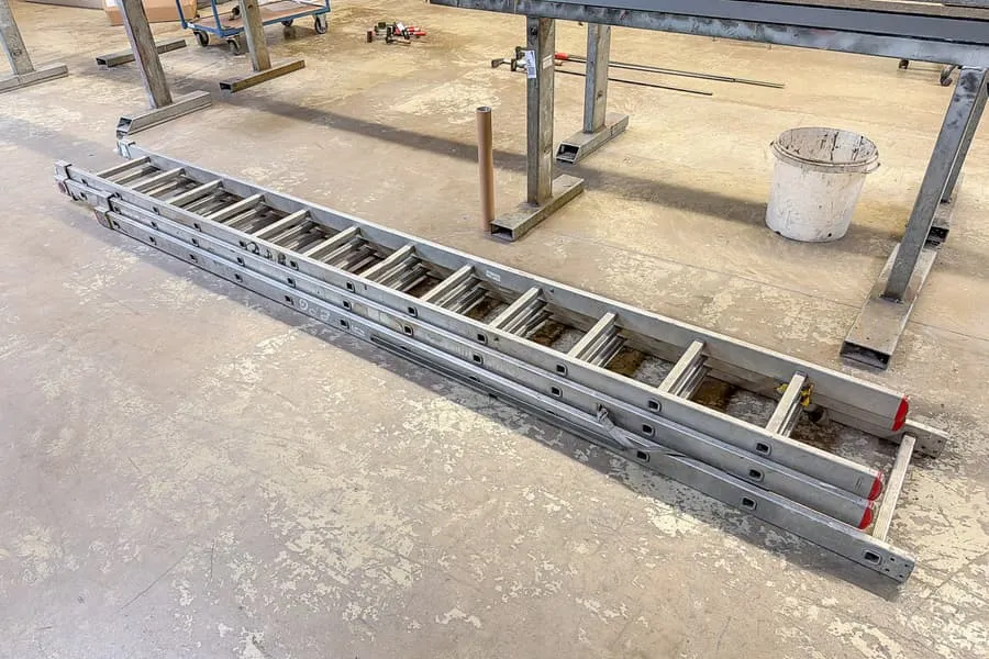 Alu Ausziehleiter Hailo, 3x12-sprossig