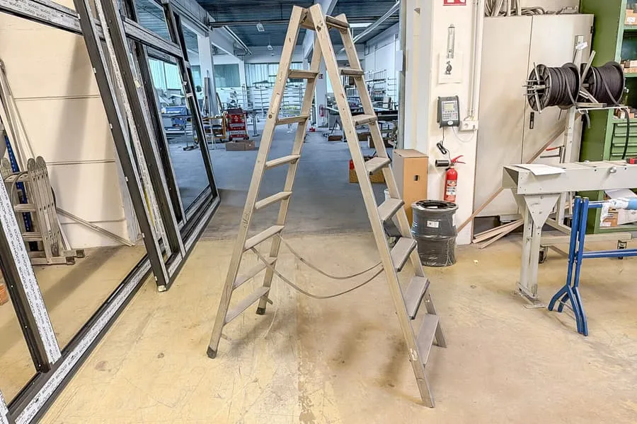 Aluminium single ladder, 2x8 steps