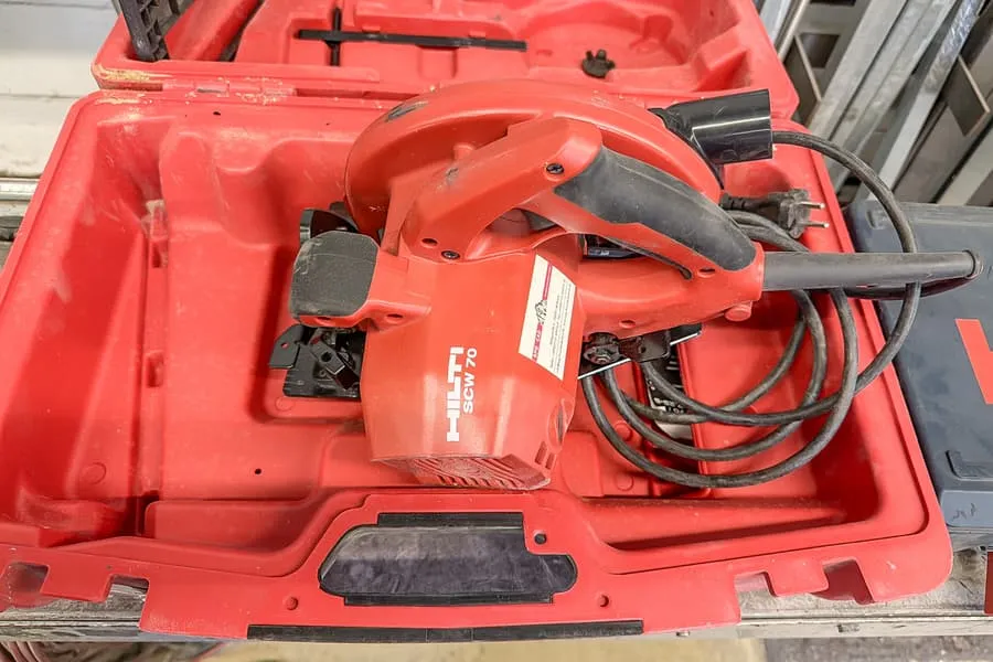 Scie circulaire électrique Hilti SCW 70