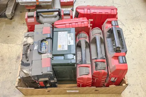 Partij gereedschapskoffers Hilti, Metabo en Bosch