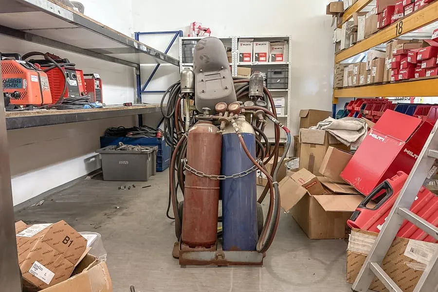 Welding cart with helmet