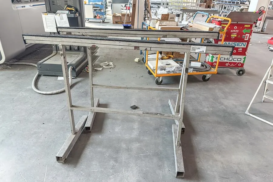 2 metalen schragen