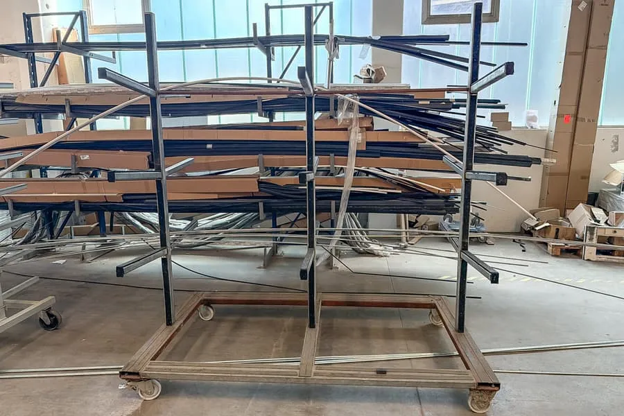 Shelf transport trolley