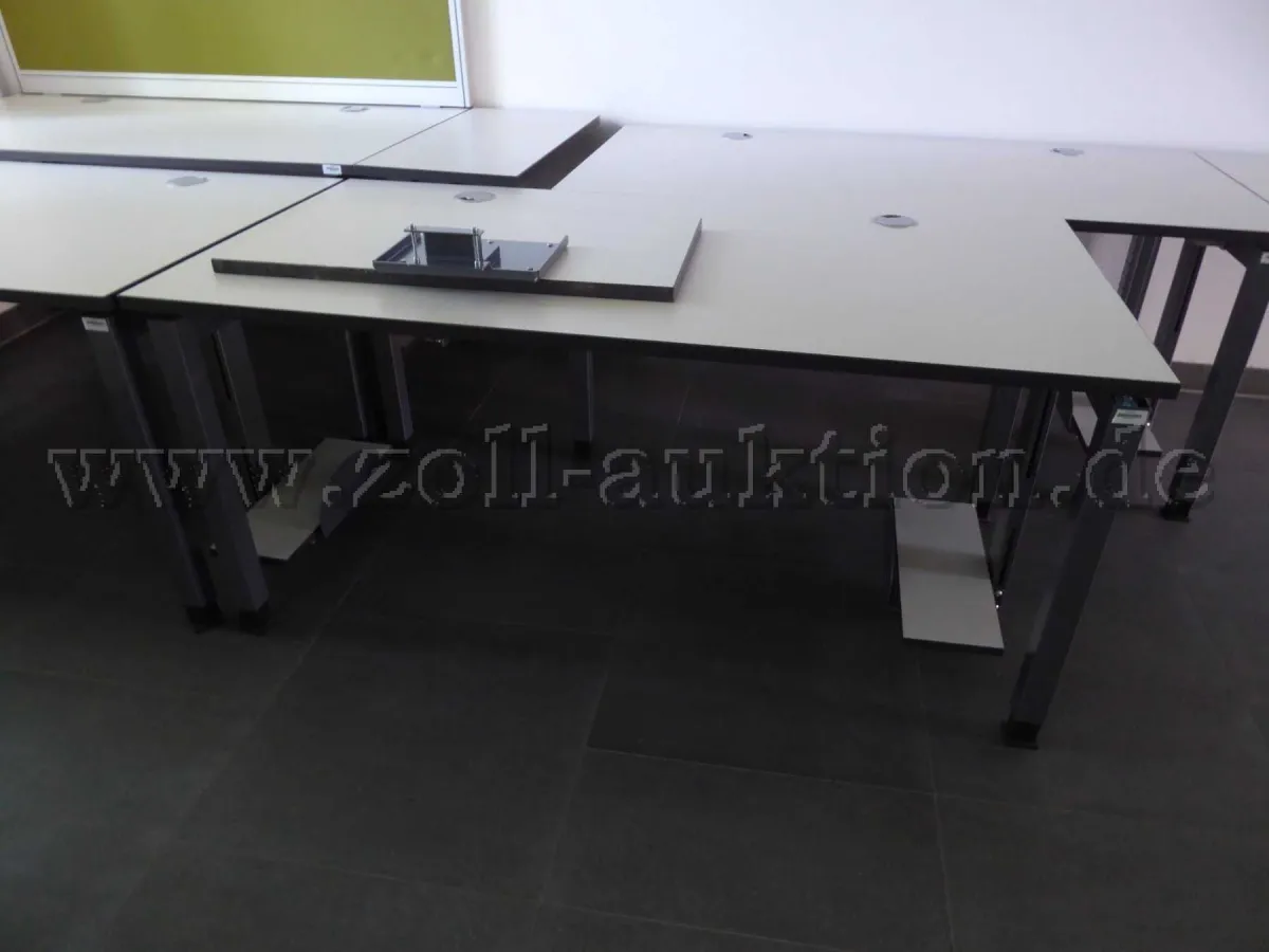10 Palmberg zit-sta bureaus