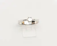 Solitärring, 18kt Weißgold, 1 Brillant ca. 0.32 ct., ca. 3.4 g, RM 53
