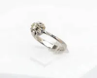 Pierścionek solitaire, złoto białe 18kt, brylant, ok. 3,7 g, rozmiar 61