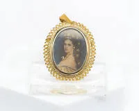 Hanger, 'Portret Sissi', 18kt geelgoud, 3 diamanten, ca. 7,8 g