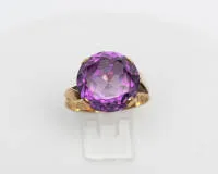 Ring, wohl 14kt Gelbgold, wohl Amethyst, ca. 5.0 g RM 56