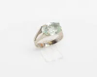 Ring, 14kt white gold, probably topaz, approx. 4.2 g, size 55