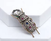 Historicist stag beetle brooch, 14kt rose gold/silver, diamond roses, emeralds, sapphires, rubies, approx. 13.3 g