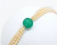 Endlos Perlenkette, kleine Perlen ø ca. 2.5-3 mm, kannelierte Chrysopraskugel ø ca. 10 mm