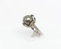 Ring, 18kt Weißgold, Tahitiperle, Diamanten, Körbchenform, 7.9 g, RM 51