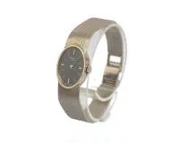 Chopard, Damenarmbanduhr, 18kt Weißgold, ovales Gehäuse mit schwarzem Zifferblatt und Strichindizes, der Gehäuseboden num. 42305/5031, verlötetes feines Gliederarmband, Werk lief im Test an, Handgelenksumfang ca. 15.5 cm, Gehäuse ca. 21 x 11 mm,...