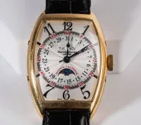 Franck Muller Conquistador Master Calendar, Ref. 8650 MC L, Gehäuse und org. Dornschließe in 18kt Gelbgold, silbernes Zifferblatt mit arabischen Indizes, umlaufende Stunden, Minuten sowie Zeigerdatum, unter der "12" zwei Schaltfenster für Tag und...