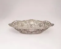 Coupe ajourée de style baroque, 20e s., argent 800, décor de roses, 4 x 20,5 x 14,5 cm, env. 146 g