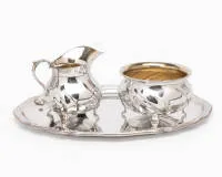 Pot à lait et sucrier sur plateau, Wilkens, Brême, argent 835, intérieur doré, total env. 283 g