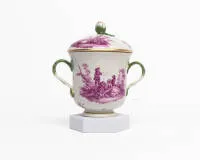 Cremetopf mit Deckel, Meissen, 2. Hälfte 18. Jh., purpurfarbene Camaïeu-Malerei, Höhe ca. 13.5 cm