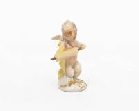 Figurine, putto en médecin, Meissen vers 1750, marque aux épées, peint polychrome, dorure, env. 9,5 cm de haut