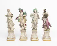 4 figures en porcelaine, Nymphenburg, allégorie du printemps, de l'été, de l'automne et de l'hiver, 28,5 cm - 29,5 cm de haut, éclats, irrégularités