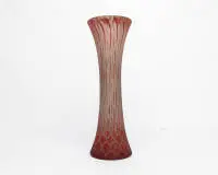 Vase décoratif, Daum Nancy, Art nouveau, vers 1900/10, corps en verre cylindrique resserré au milieu, applications rouges et orange en forme de gouttes et de flammes, signature gravée "DAUM NANCY" avec croix de Lorraine, H. 33,5 cm, applications...