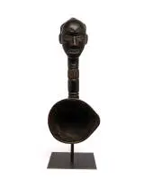 Wunkirmian/Wakemia, Dan, Ivoorkust, Afrika, ca. 47 cm hoog