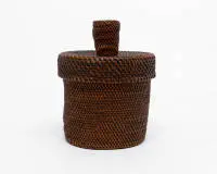 Dekseldoos, Bakuba, Congo, raffia vlechtwerk, 19e eeuw, ca. 16 cm hoog.