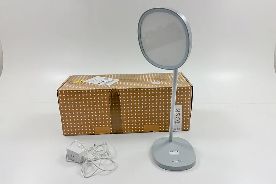 Denní lampa Lumie Task
