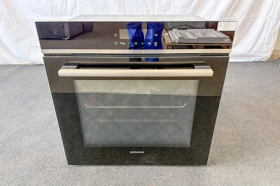 Four encastrable Siemens HB572ABS3