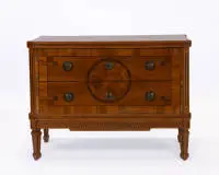 Louis XVI commode "sans traverse", probably West Germany/Palatinate or Middle Rhine, circa 1780/85, softwood carcass, veneered and marquetry in walnut and various woods