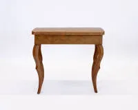 Game table, 19th c., walnut, top opens over frame with curved legs, approx. 74 x 84 x 42 cm