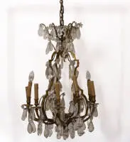 Lustre baroque à prismes, XIXe/XXe s., monture à trois branches avec riche pendeloques en verre, électrifié, H. env. 80 cm, ø env. 50 cm, fonctionnement et électrification non testés