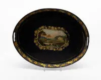 Grand plateau peint à la main, anglais 19e s., victorien, métal laqué noir avec éléments dorés peints à la main, vue d'un château, 46 x 36,5 x 4 cm