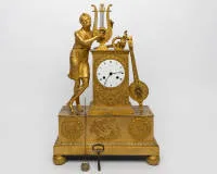 Grote pendule "Orpheus", Empire, Frankrijk, circa 1810/20, gesigneerd "Michelez / Élève de Breguet", geciseleerd verguld brons